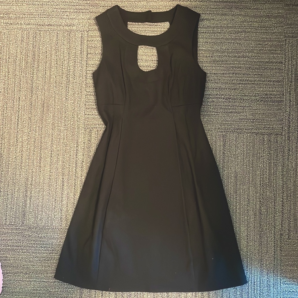 NEW Nanette Lepore Sleeveless Black Dress Size 2